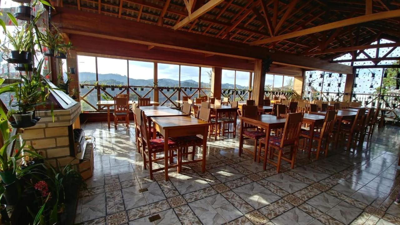 Pousada Dos Esquilos Campos do Jordão Εξωτερικό φωτογραφία